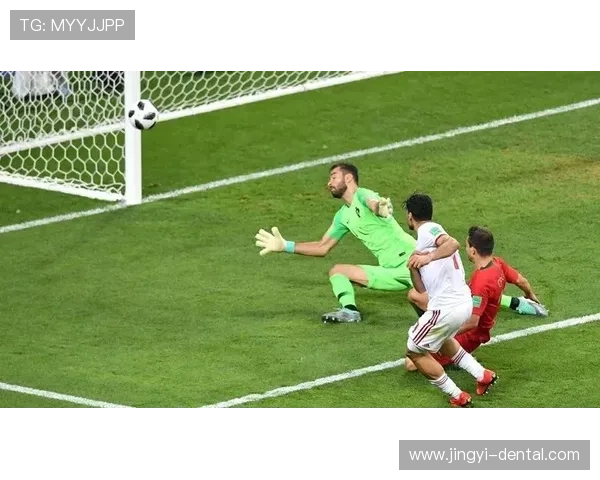 伊朗教练：国家大于足球选择参军